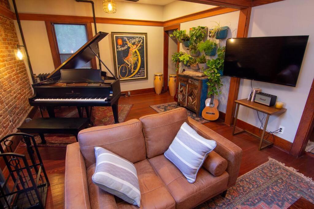 Perfect Urban Sanctuary For 8 W Hot Tub Near Park *